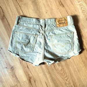 Levi’s vintage cut off shorts 508s, khaki denim